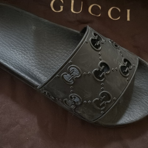 Gucci slides - Picture 3 of 5
